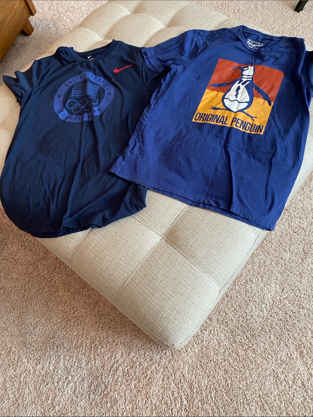 Bundle of two T-shirts Nike  Navy Blue And original penguin